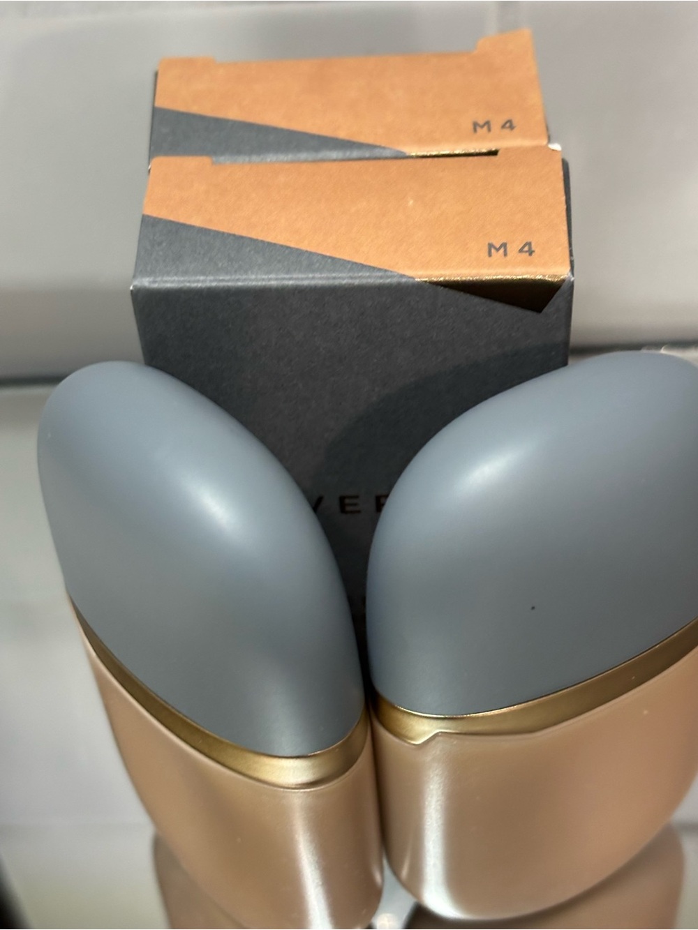 (2-piece) Cover FX Power Play Foundation M4 Medium Olive-Golden - Picture 4 of 7